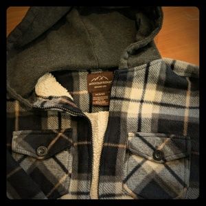 mountain ridge flannel jacket